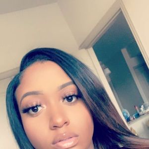 Meet your Posher, Ashlyn